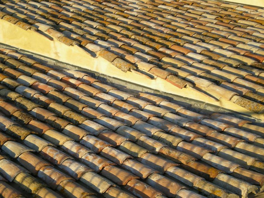 Remplacement de tuiles, Montpellier, St Jean de Védas